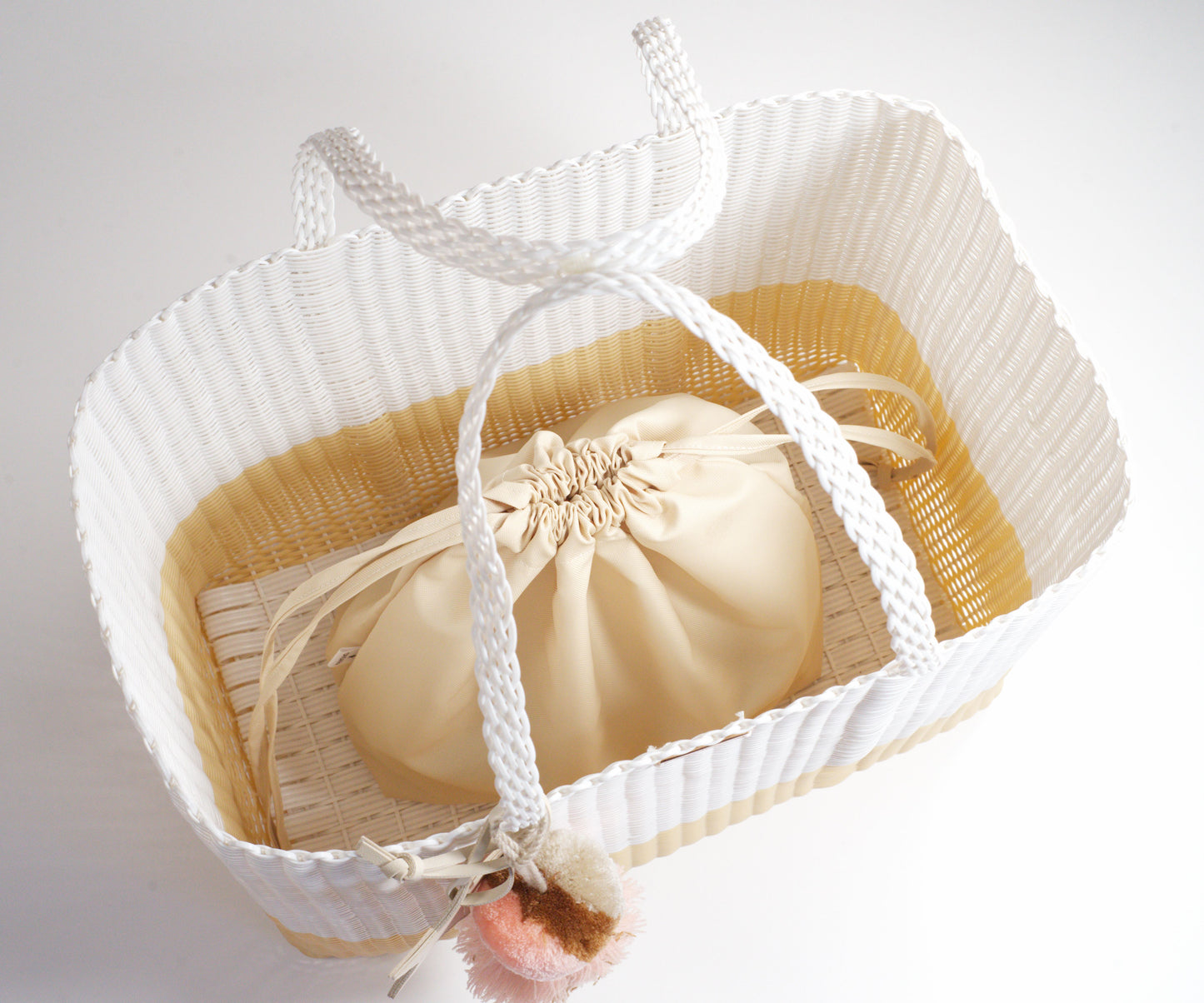Large / Ivory Sand