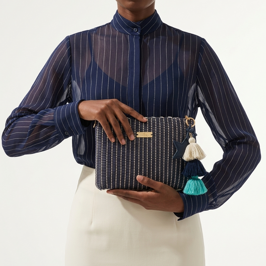 Clutch / Silver Stripe