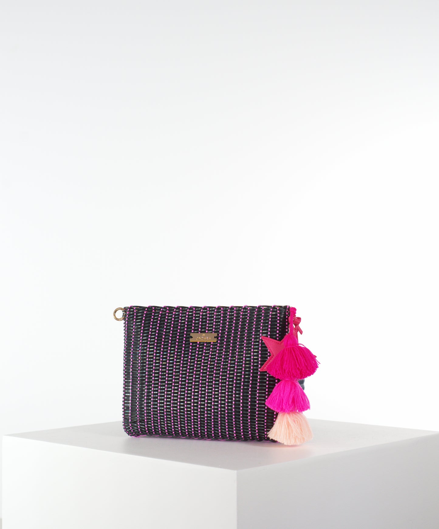 Clutch / Pink Noir