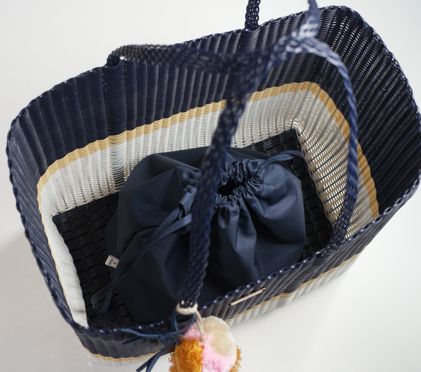 Large / Nautic Blue
