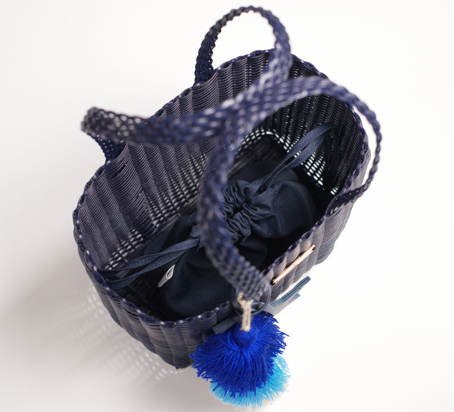 Medium / Deep Blue