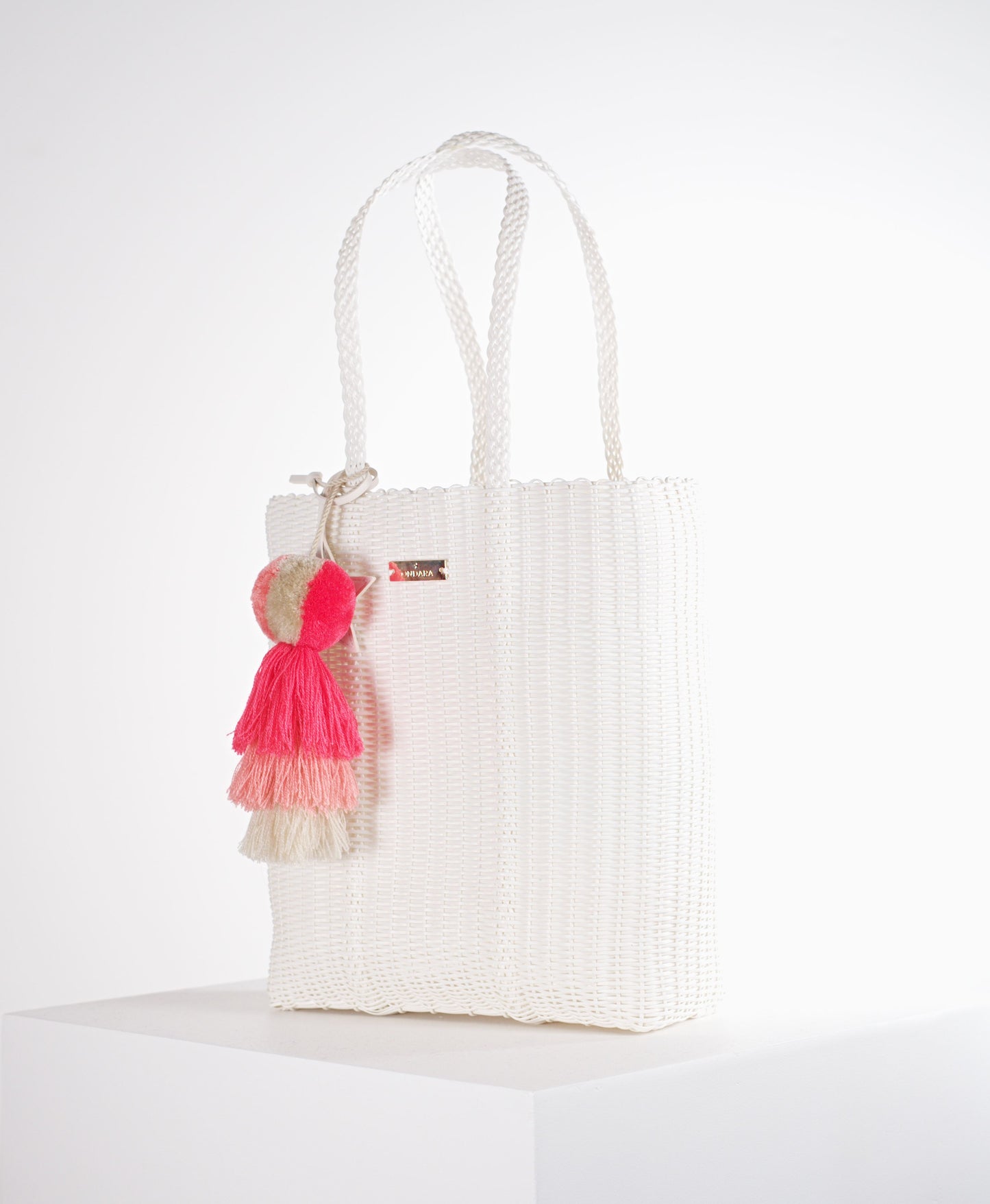 Tote Ivory