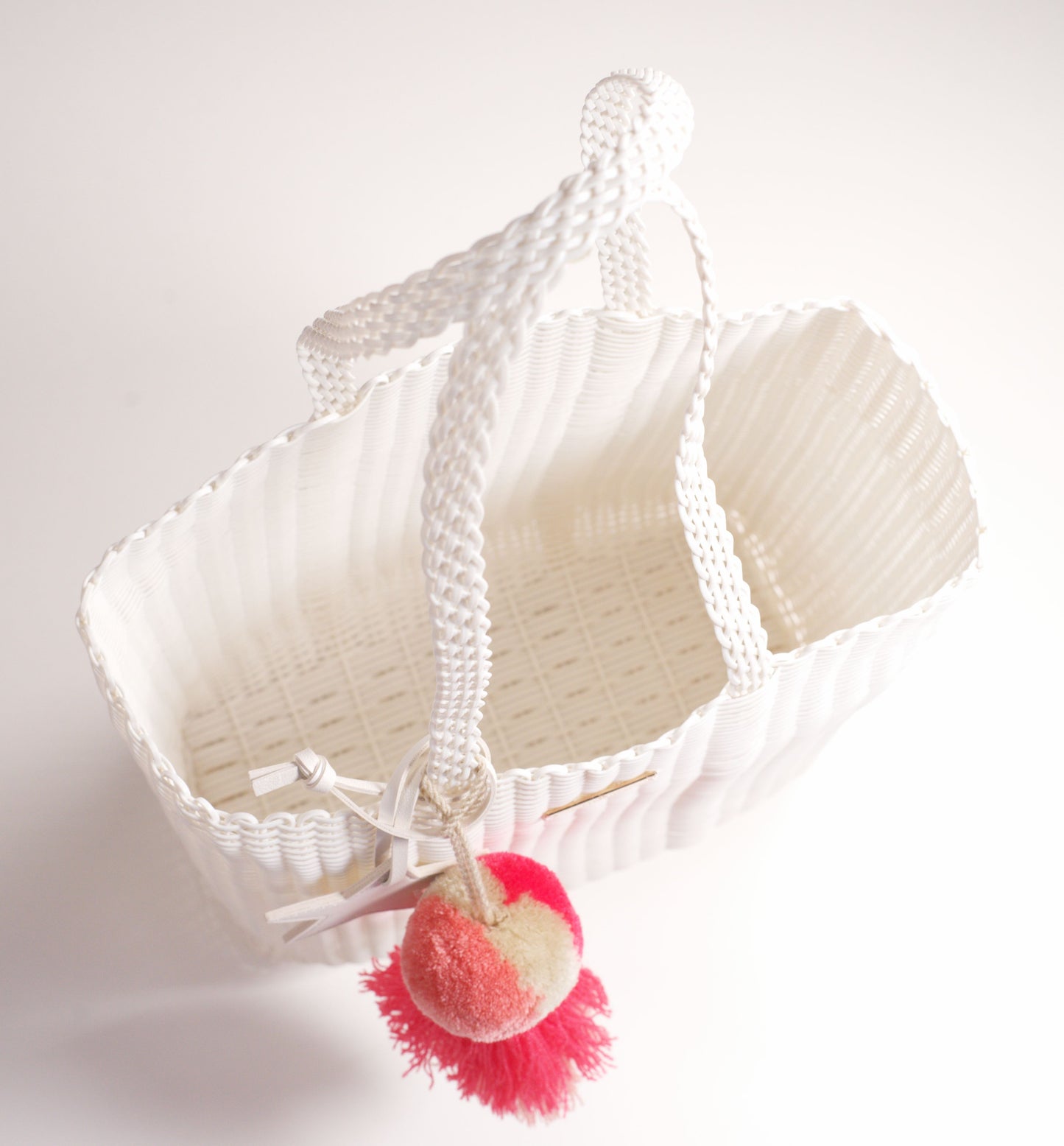 Tote Ivory