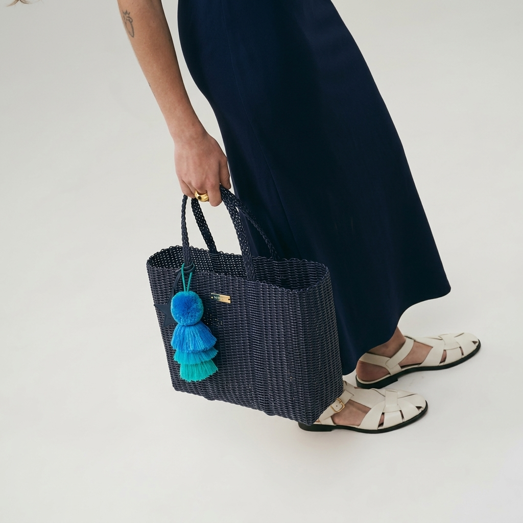 Medium / Deep Blue