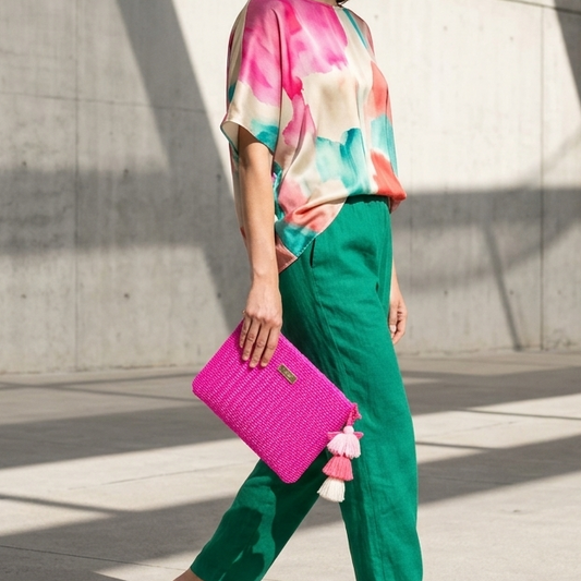 Clutch / Electric Rose